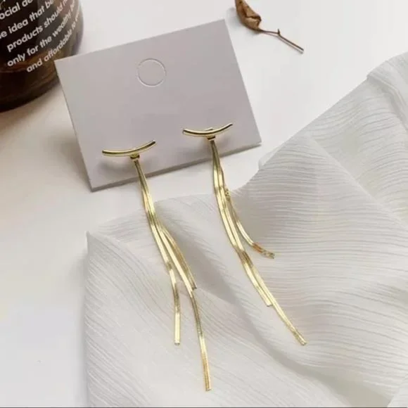 NEW 18K ROSE GOLD LONG TASSEL ARC EARRINGS - Picture 6 of 6